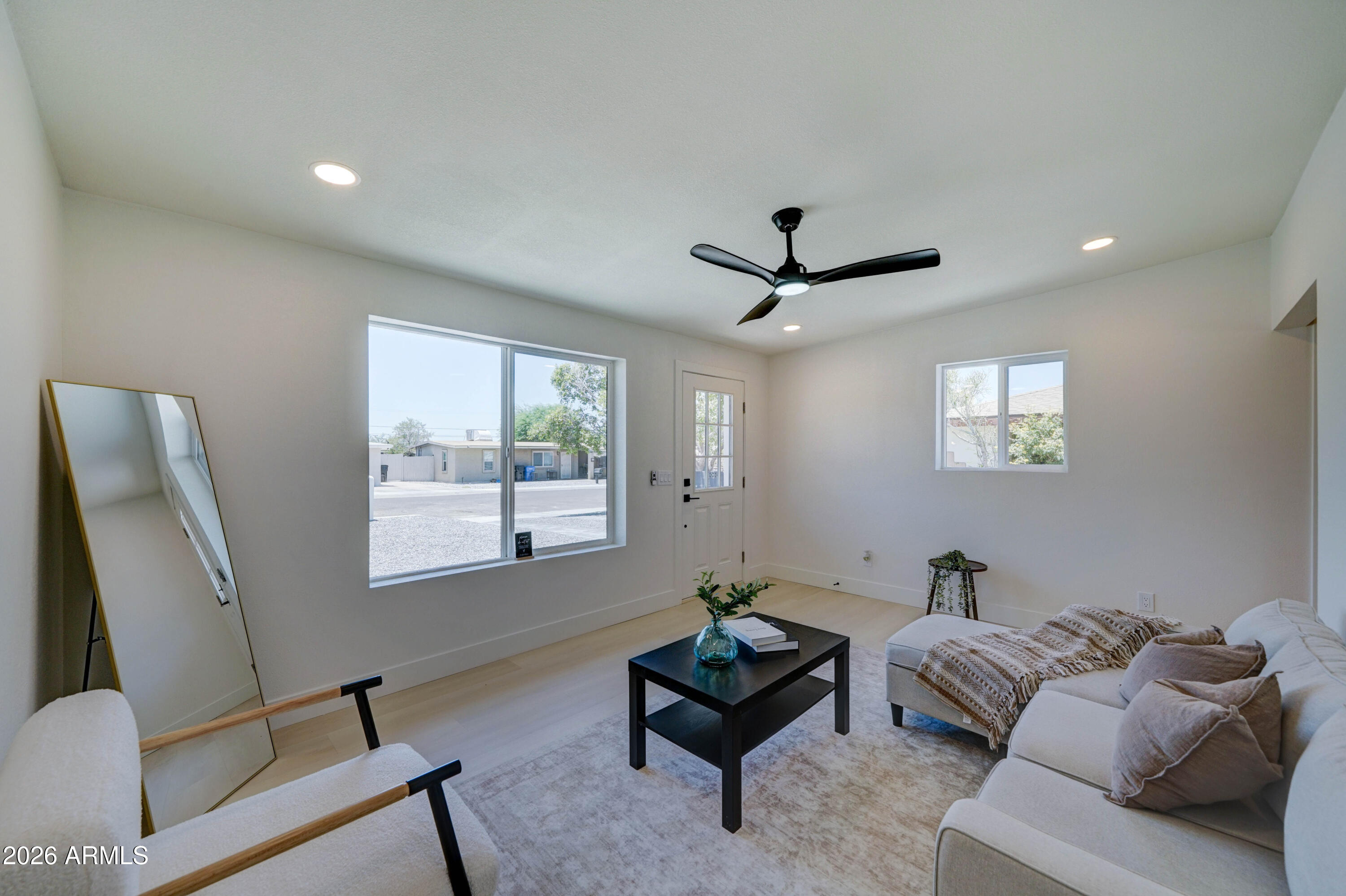 1306 W BROWN Street