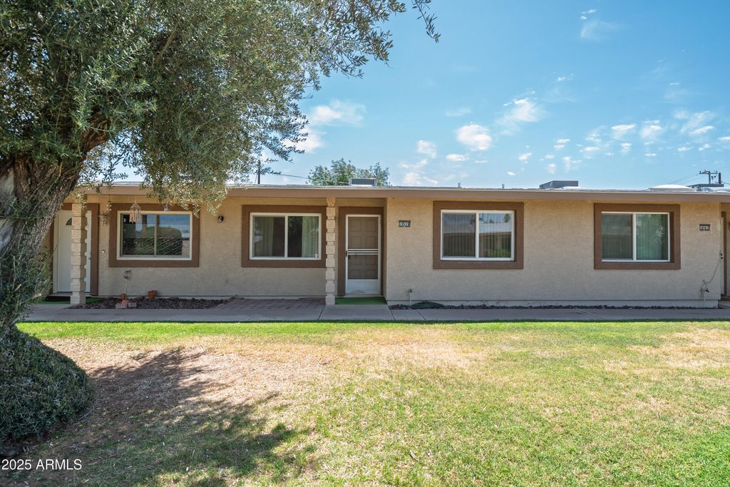 Photo of 10559 W Coggins Drive, Sun City, AZ 85351 (MLS # 6860254)