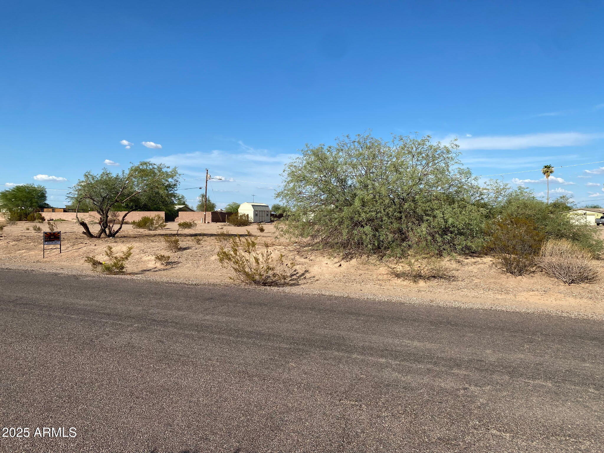 4115 N VALLEY Drive 2