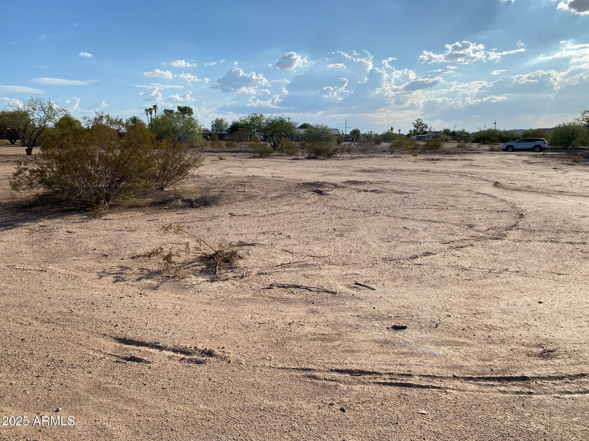 4115 N VALLEY Drive 2