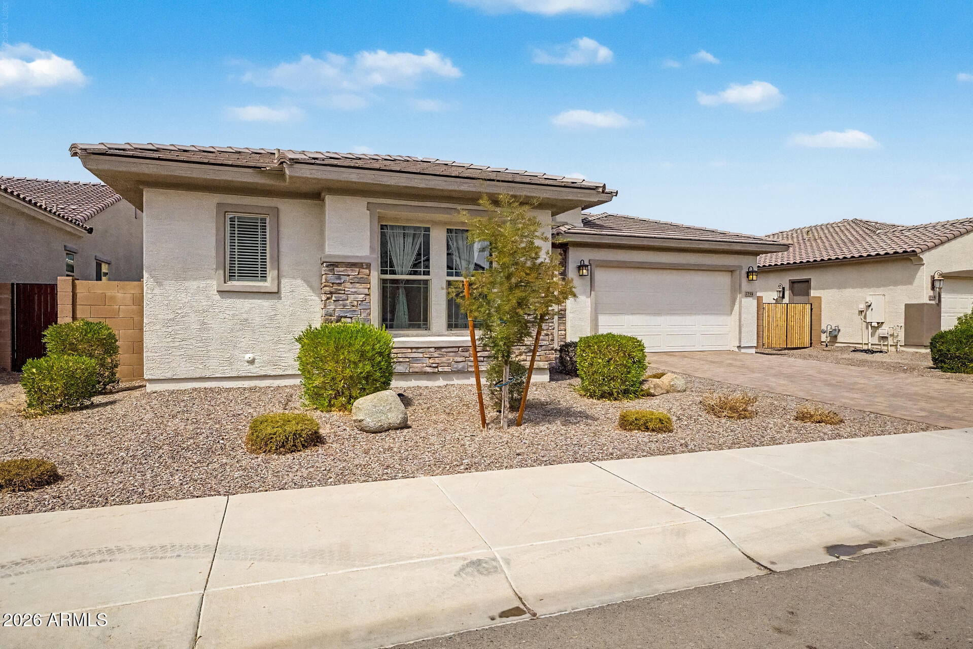17814 W MEDLOCK Drive