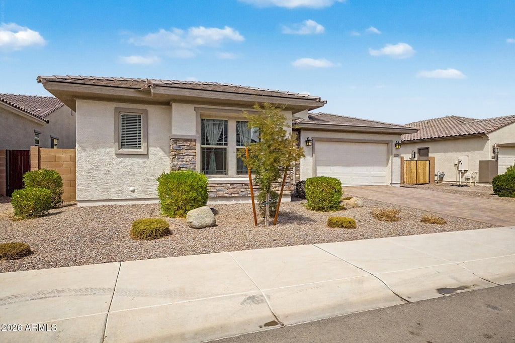 Photo of 17814 W Medlock Drive, Litchfield Park, AZ 85340 (MLS # 7073731)