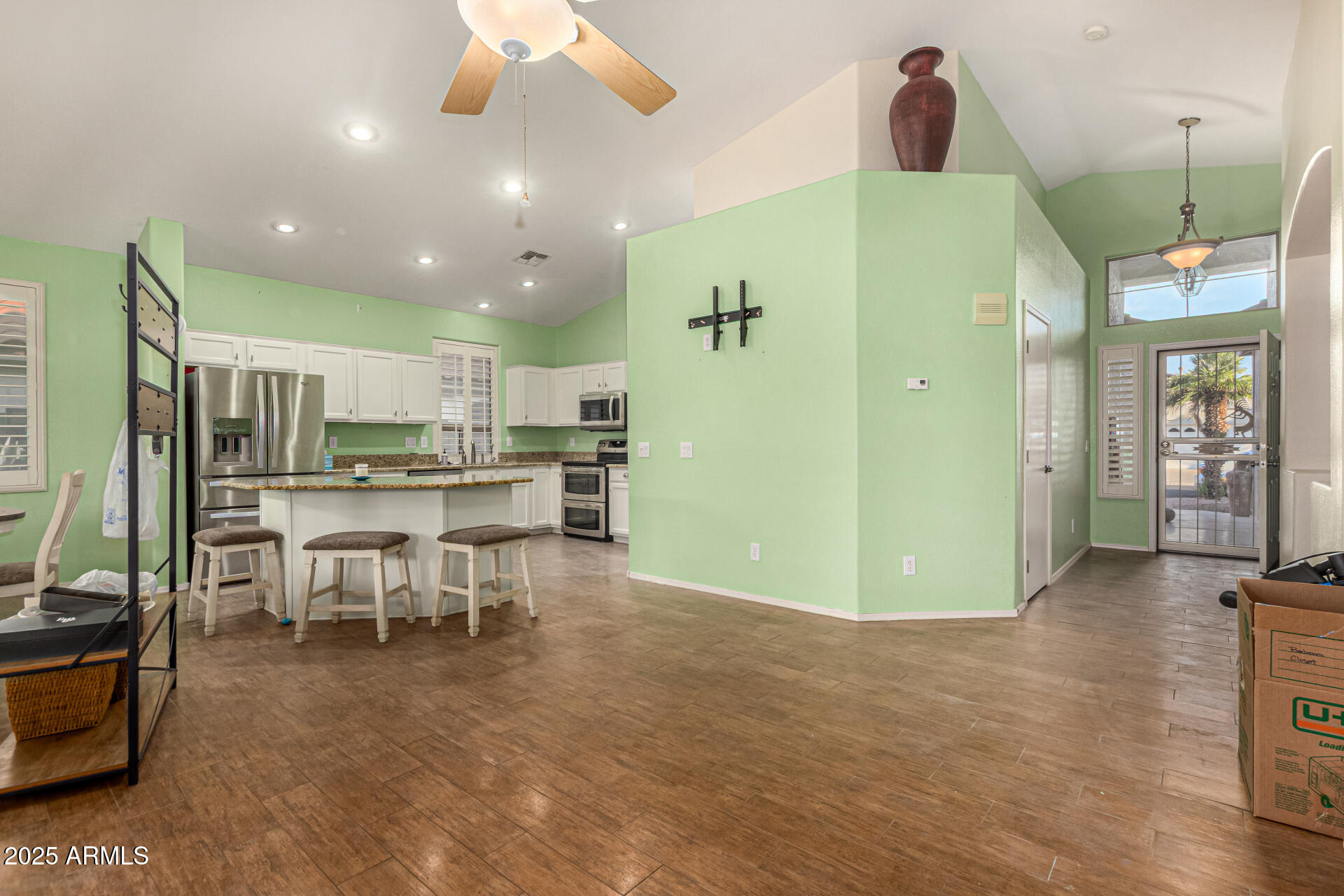 18080 W SPENCER Drive