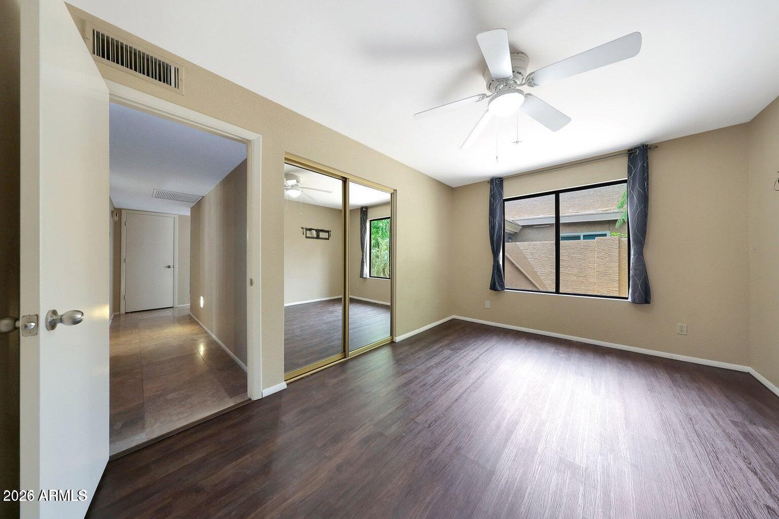 SCOTTSDALE VISTA NORTH TOWNHOMES - Residential