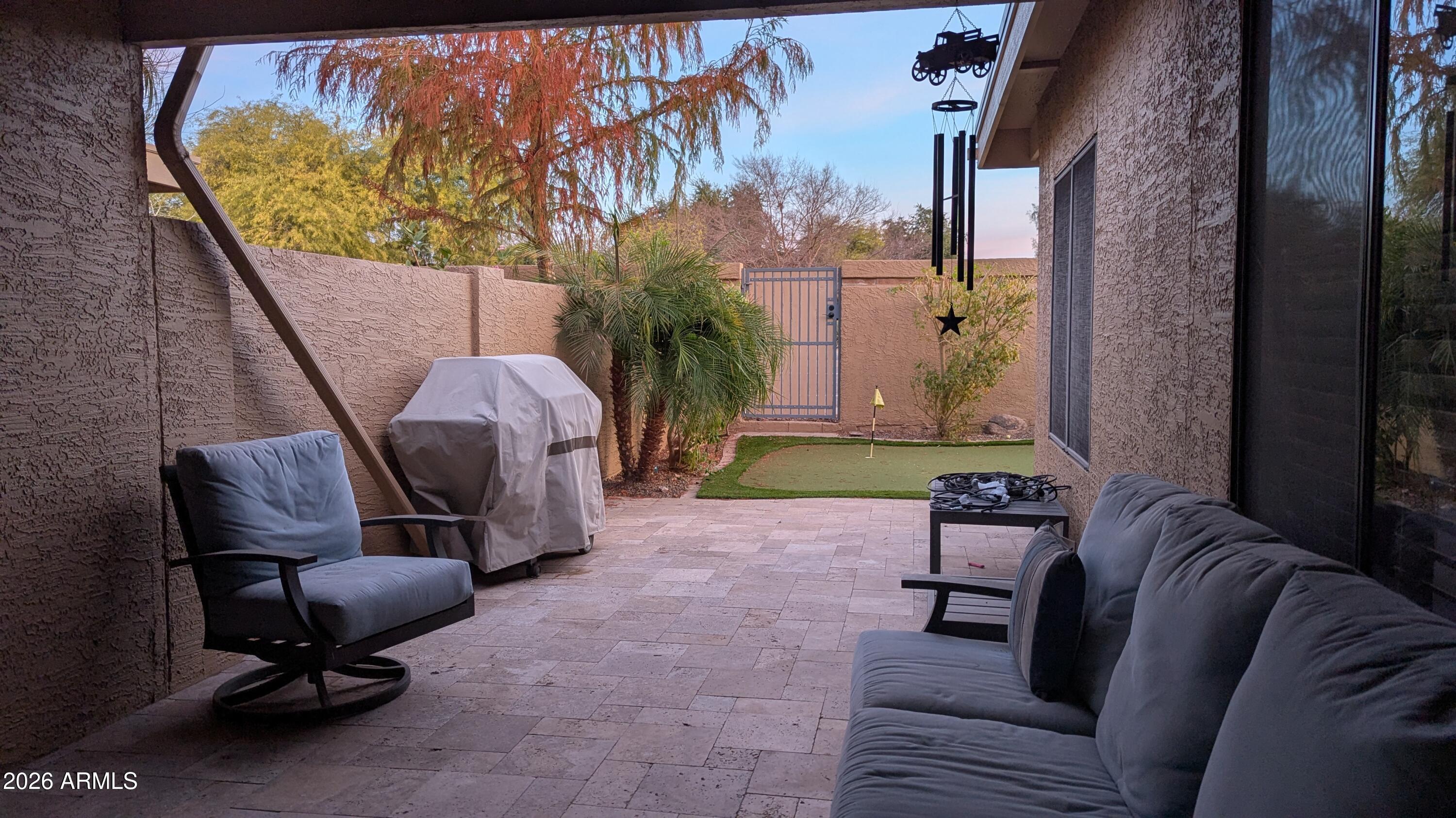 SCOTTSDALE VISTA NORTH TOWNHOMES - Residential