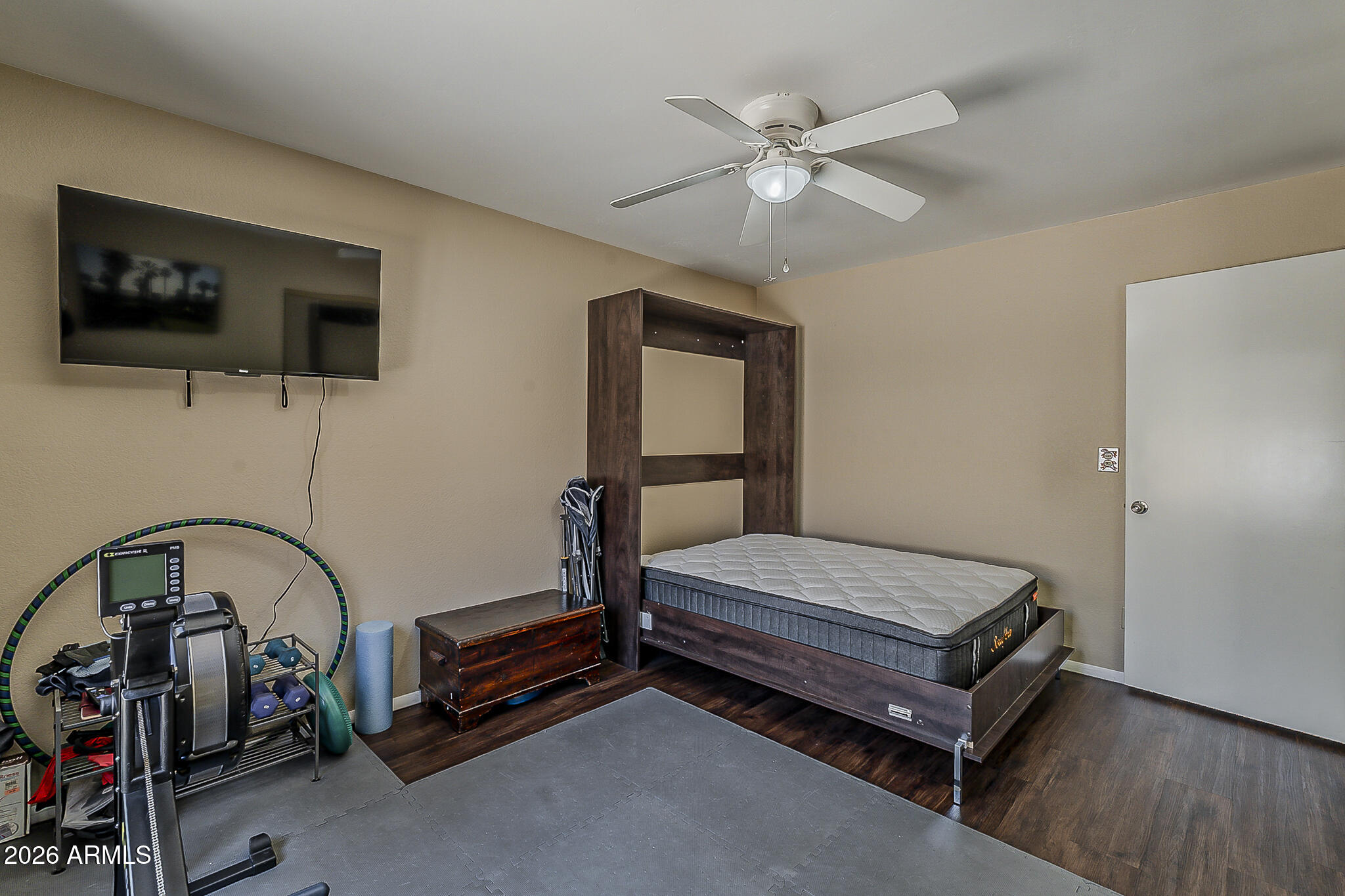 SCOTTSDALE VISTA NORTH TOWNHOMES - Residential