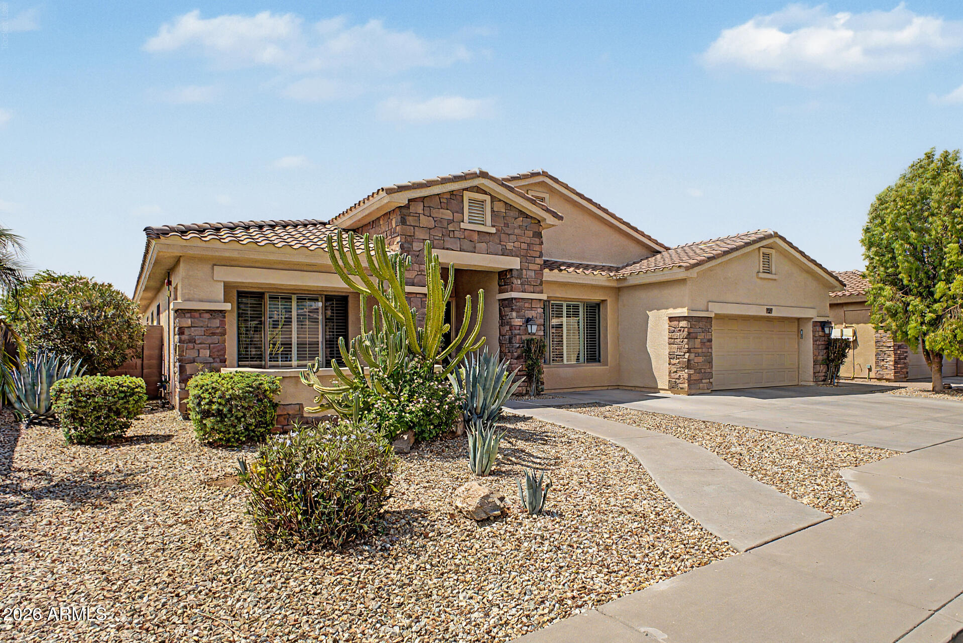 2335 W MAYA Way