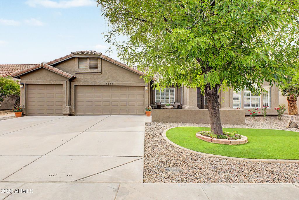 Photo of 8382 S Mill Avenue, Tempe, AZ 85284 (MLS # 7021955)