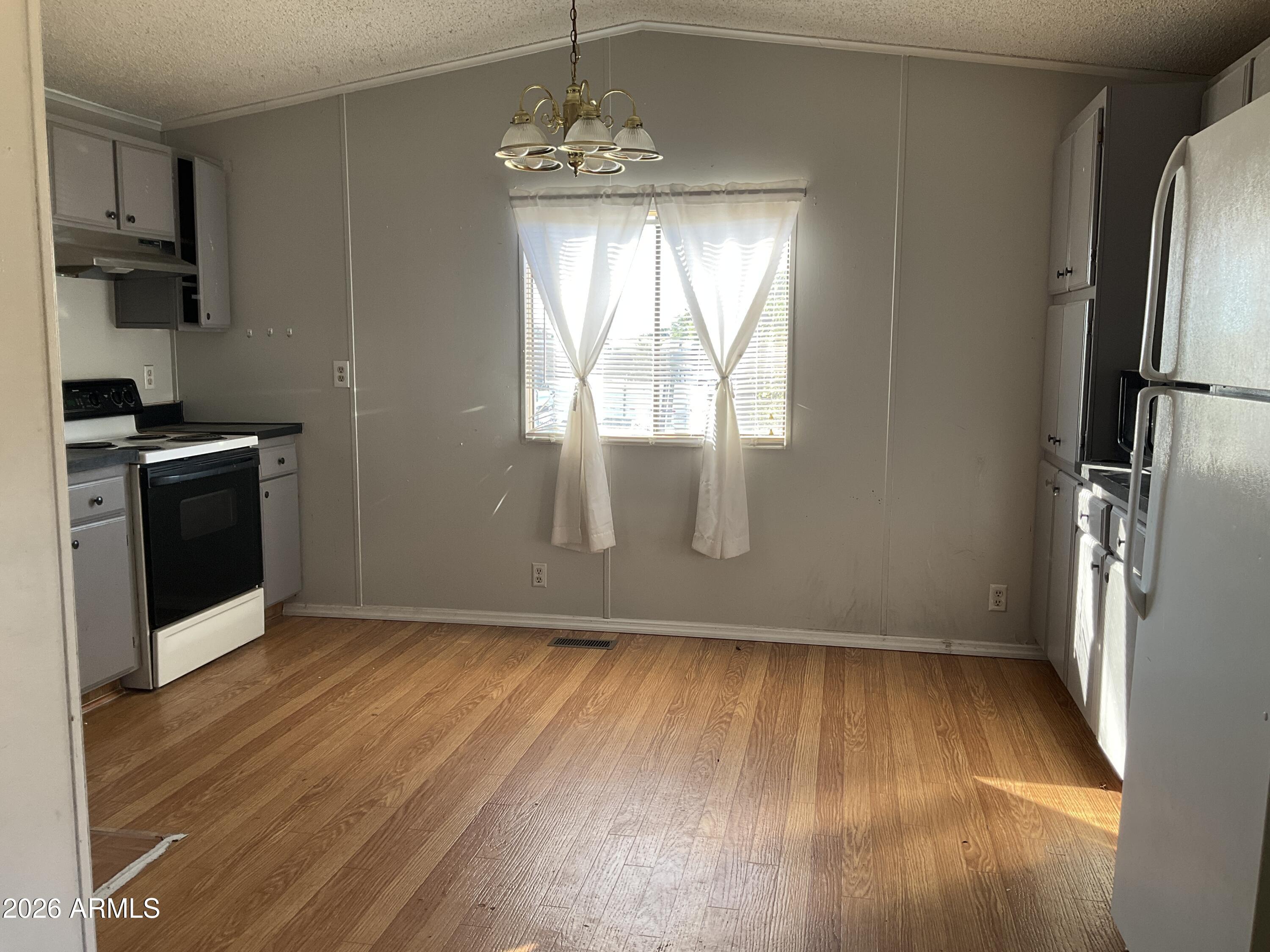 2292 N Ironwood Drive 84