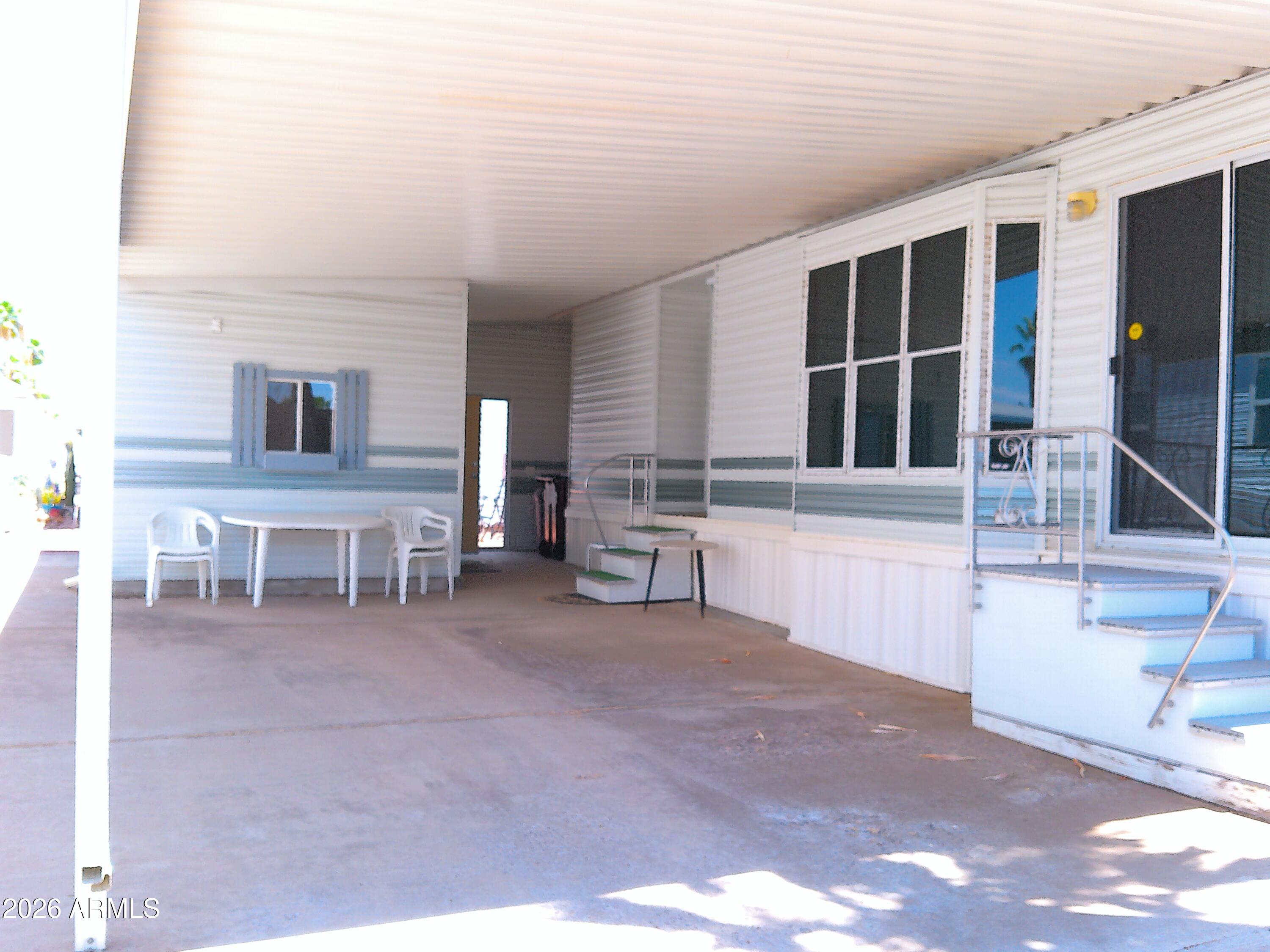 719 EMERALD Drive