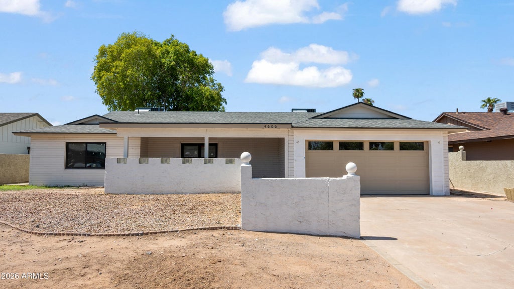 Photo of 4606 S Dorsey Lane, Tempe, AZ 85282 (MLS # 7078370)