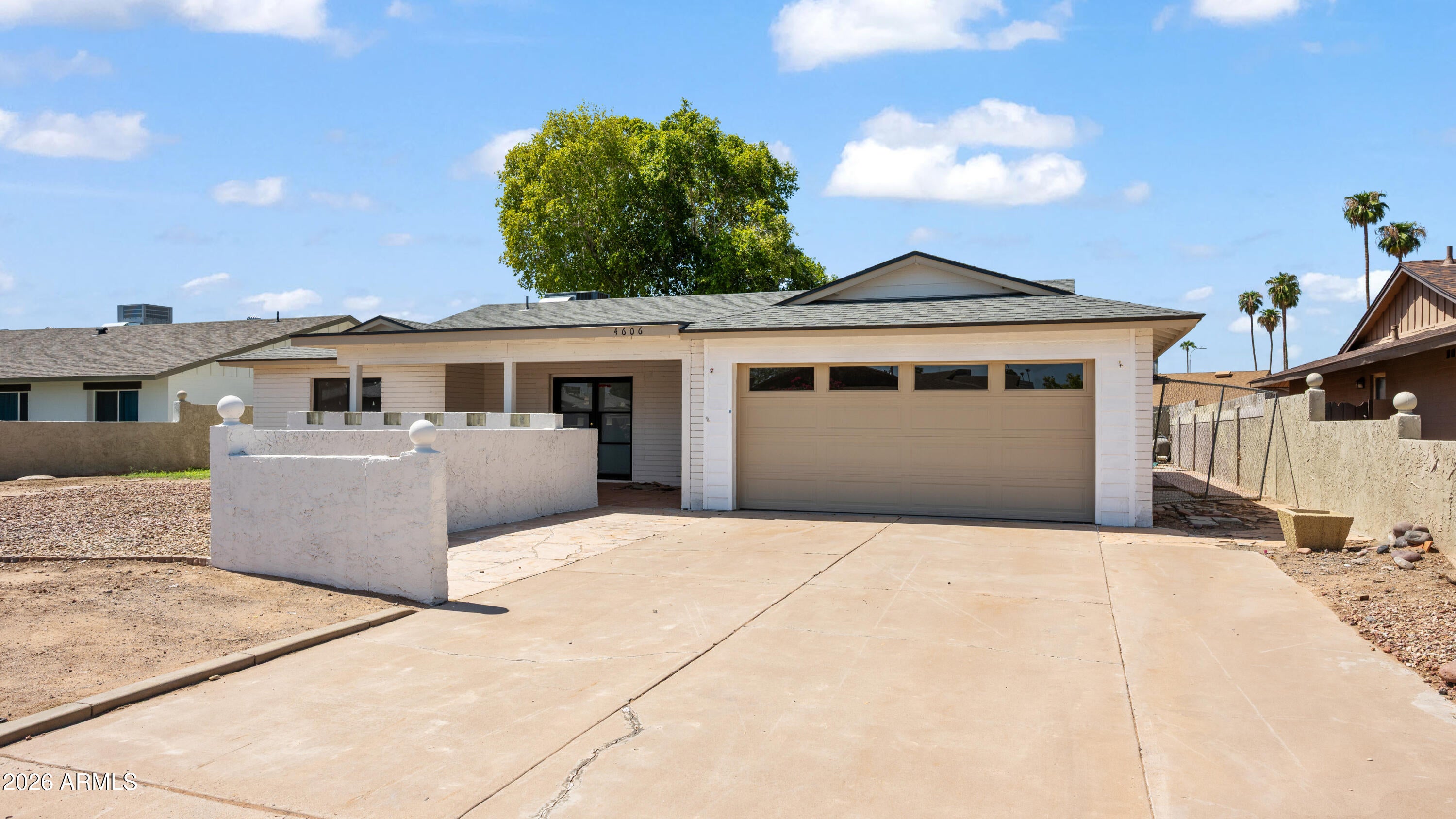 4606 S DORSEY Lane
