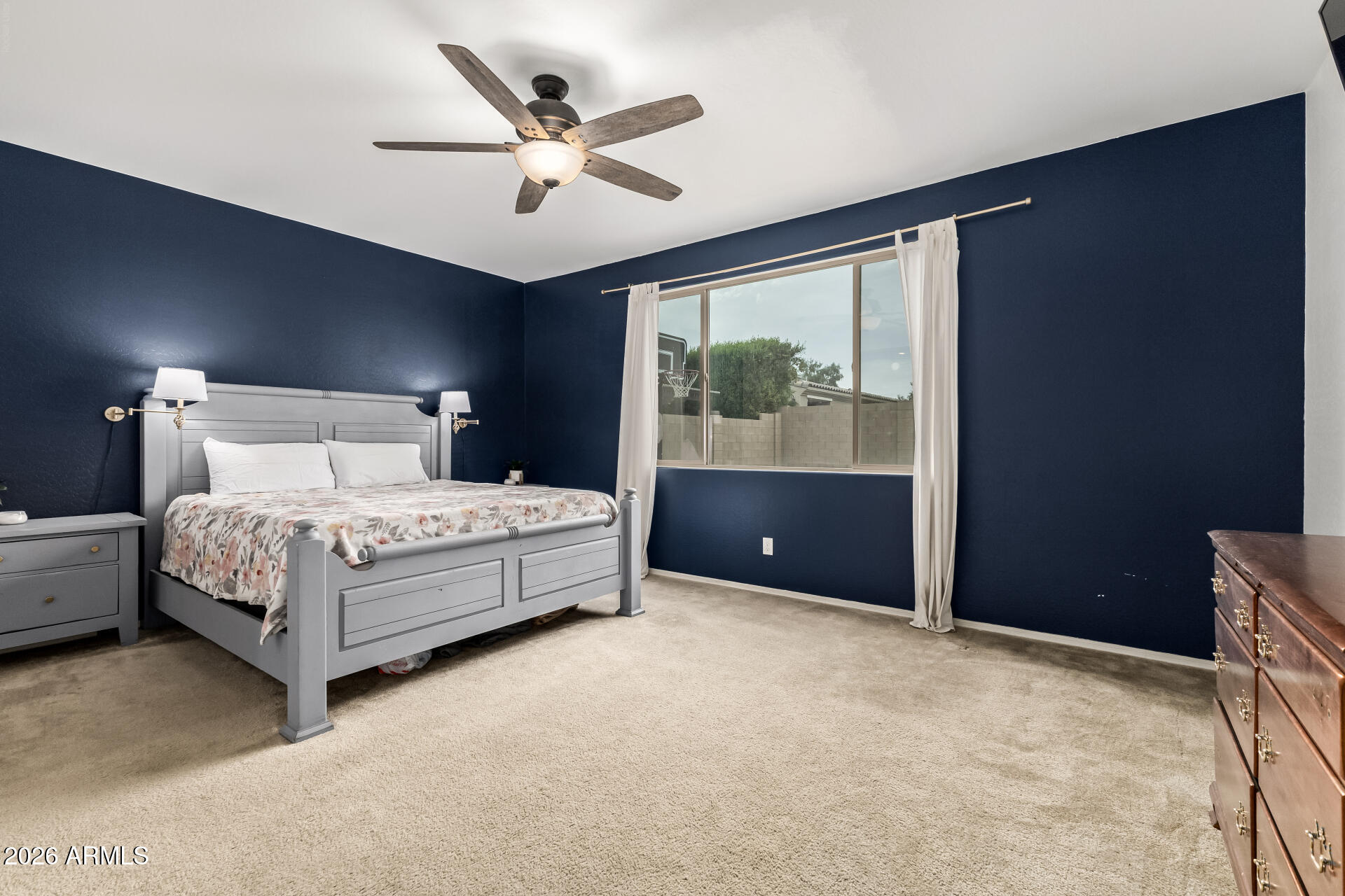 23130 E CAMINA PLATA --