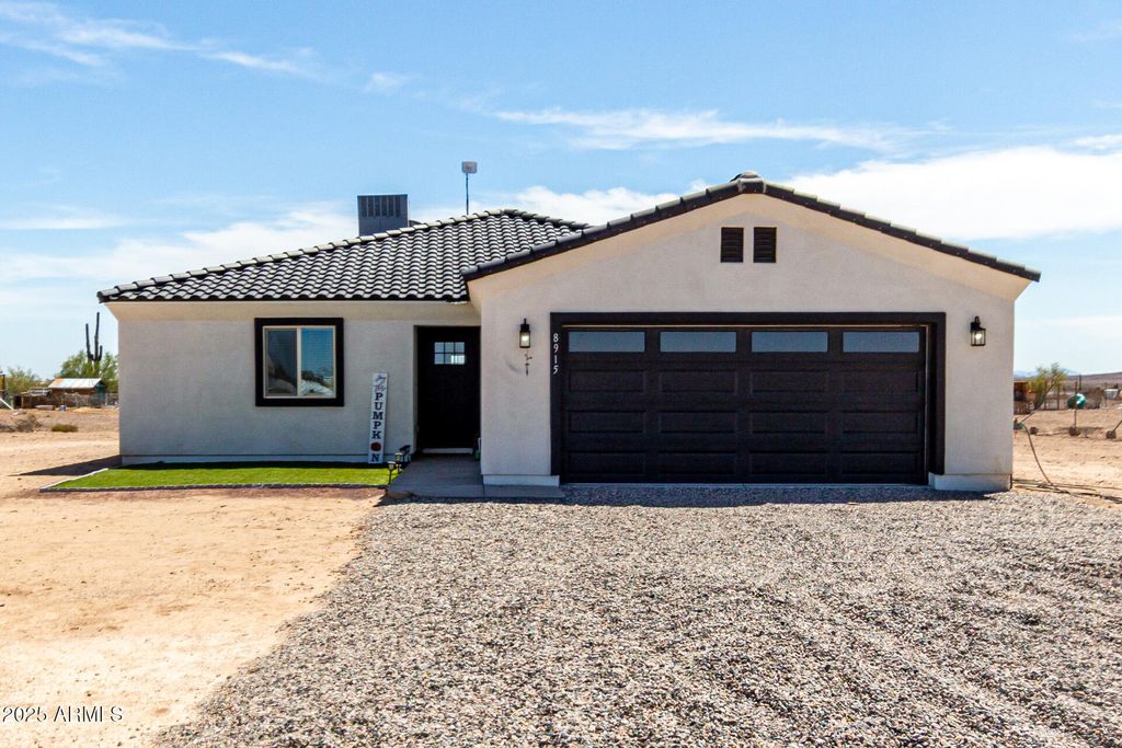 Photo of 8915 S 341st Drive, Tonopah, AZ 85354 (MLS # 6908119)