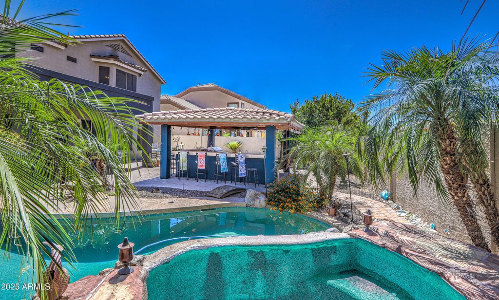 Photo of 838 E Nolan Place, Chandler, AZ 85249 (MLS # 7000998)