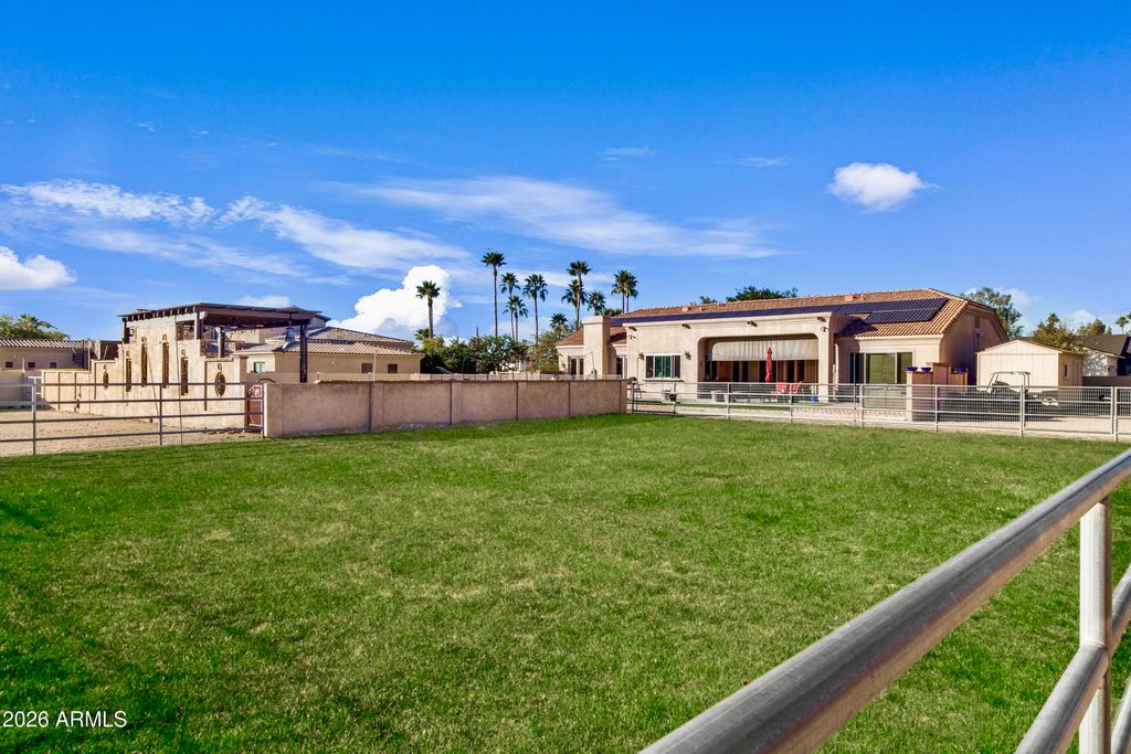 Photo of 9851 E Charter Oak Road, Scottsdale, AZ 85260 (MLS # 6973067)