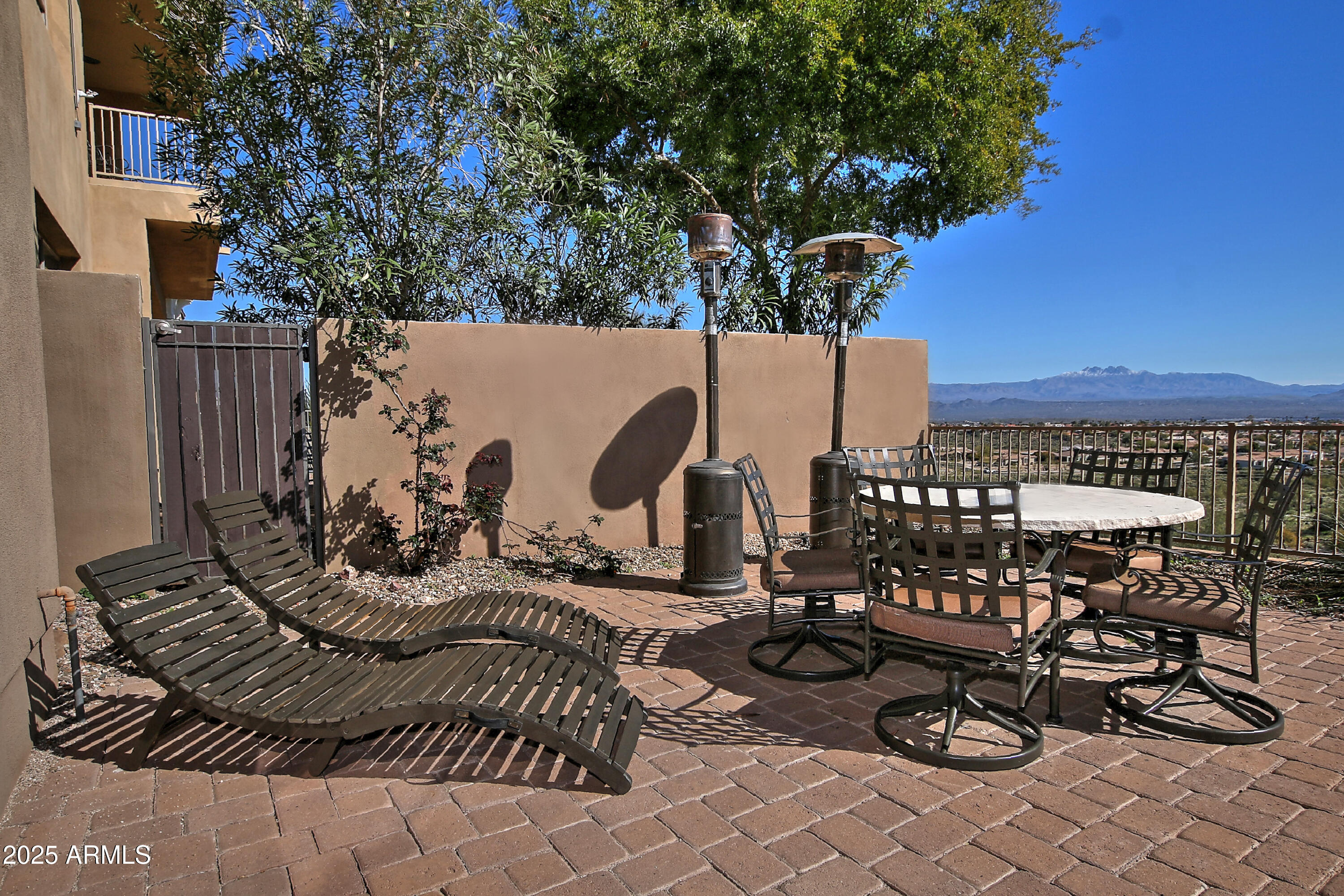 10841 N MOUNTAIN VISTA Mountain
