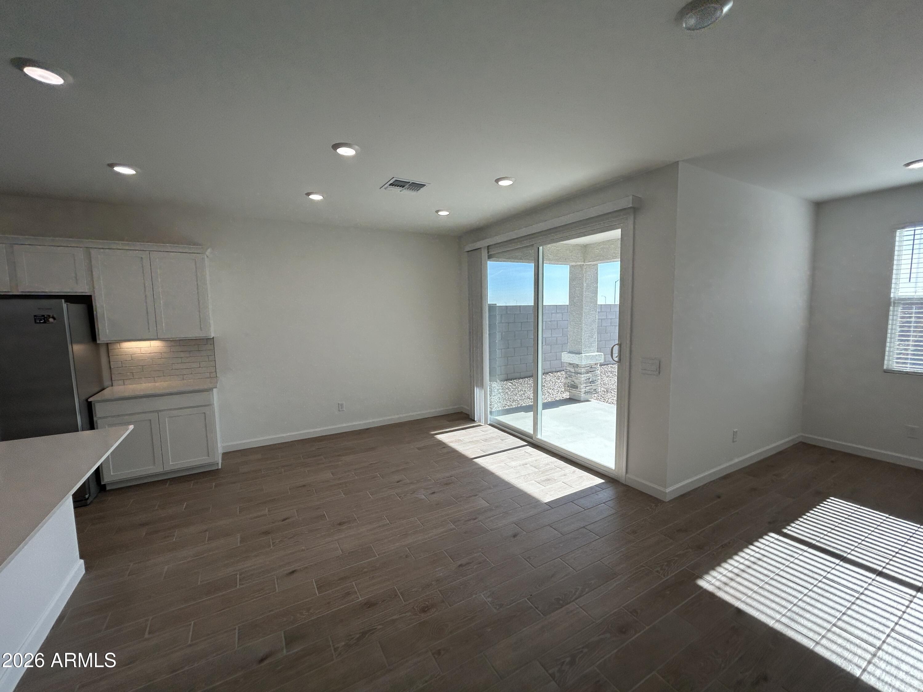 17709 W TURQUOISE Avenue