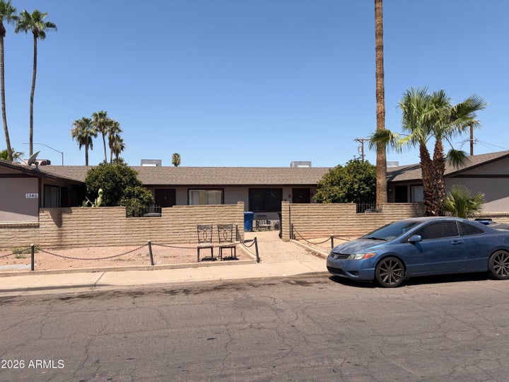 Photo 1 of 3 — 1546 E BROADWAY Road, Mesa, AZ 85204