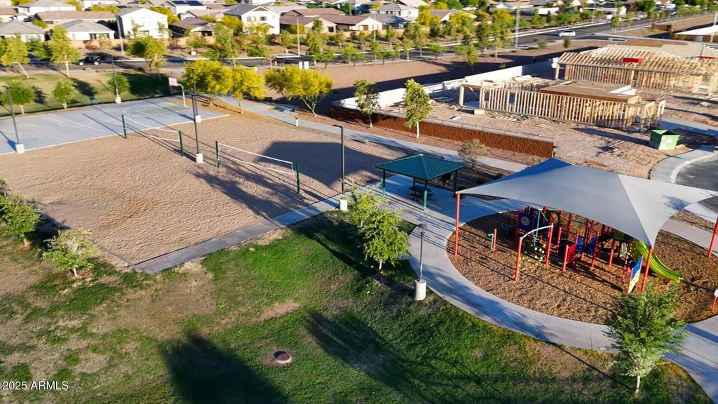 Photo of 12555 W Chase Lane, Avondale, AZ 85323 (MLS # 6996877)