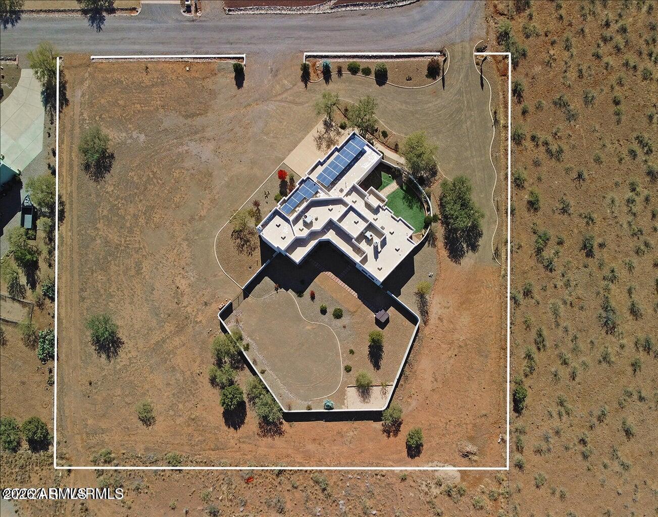 780 E HOUSE MOUNTAIN Drive
