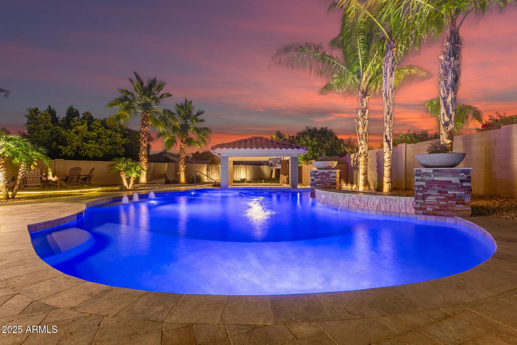 Photo of 1179 E Regent Drive, Gilbert, AZ 85298 (MLS # 6974147)