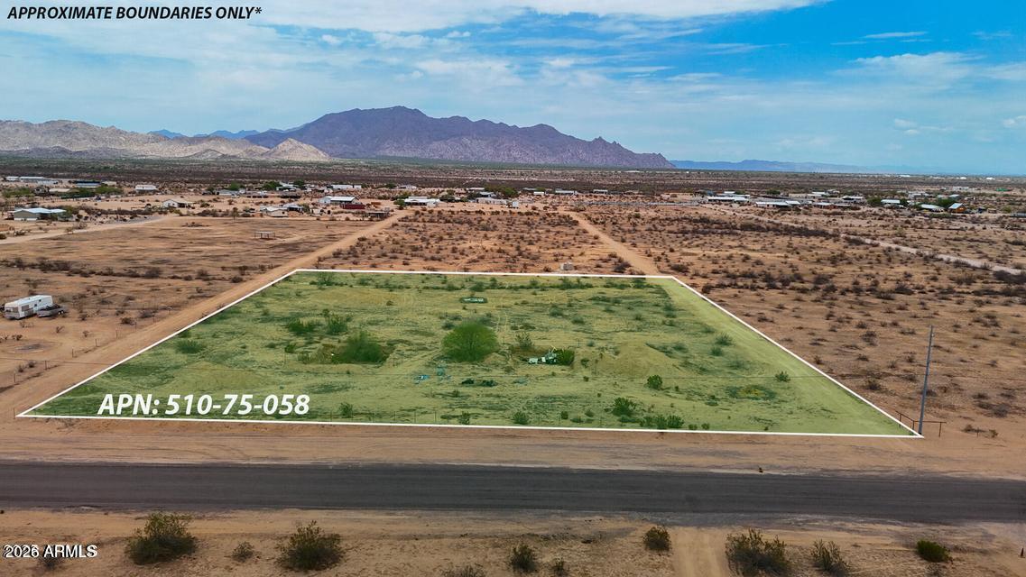 Properties 3 55610 W McDavid Rd (LOT 4) 2.9 Acres -- -
