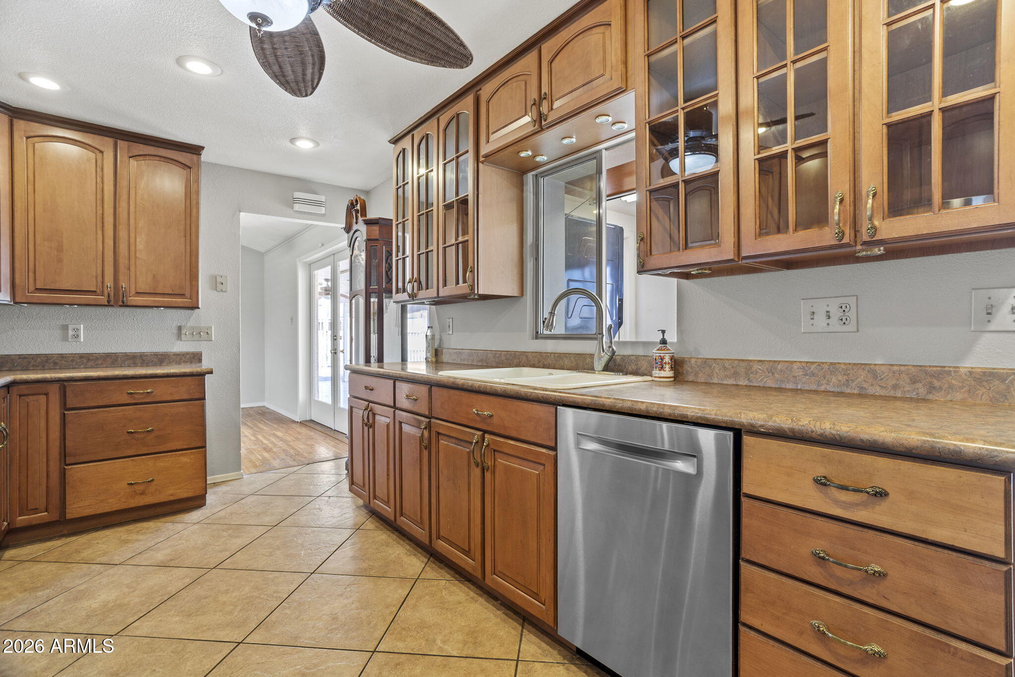 10 W PALMCROFT Drive