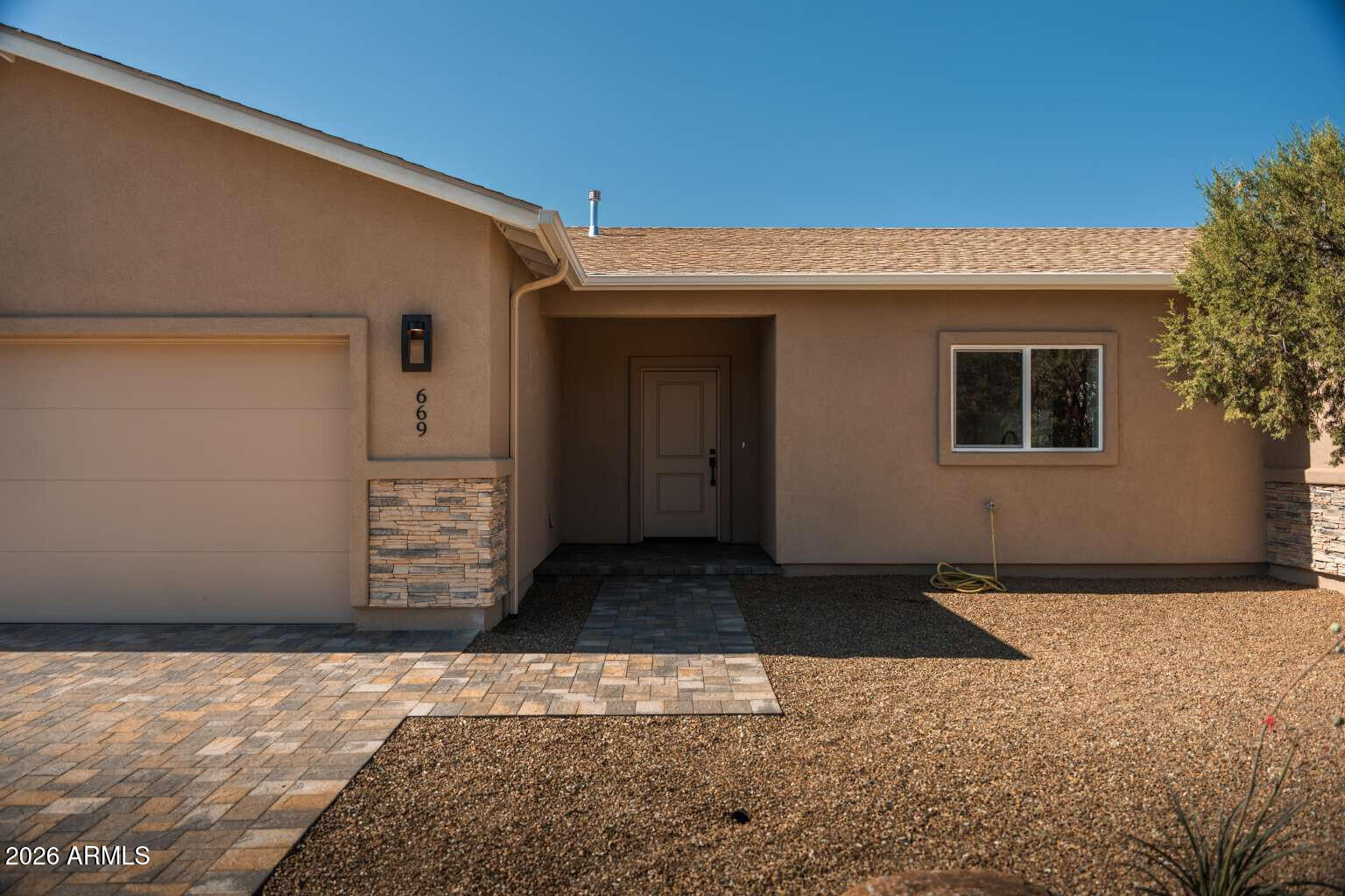 669 E Alvarado Lane