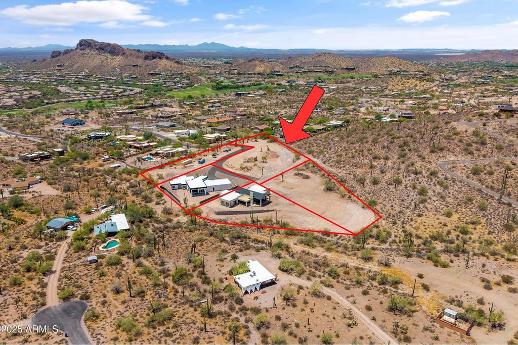 Photo of 3529 S Kings Ranch Court #1, Gold Canyon, AZ 85118 (MLS # 6955253)