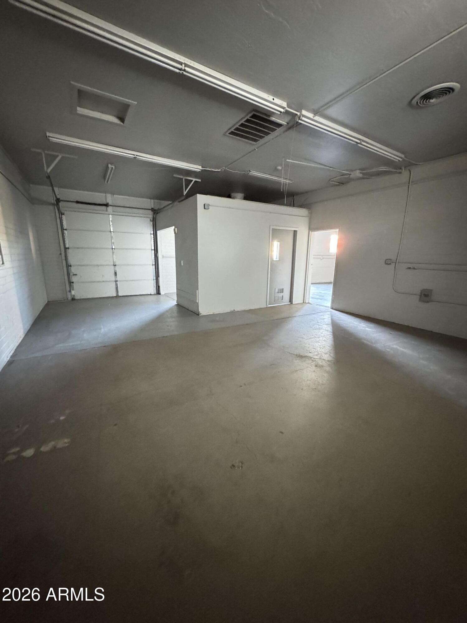 CAMPO BELLO - Commercial Sale