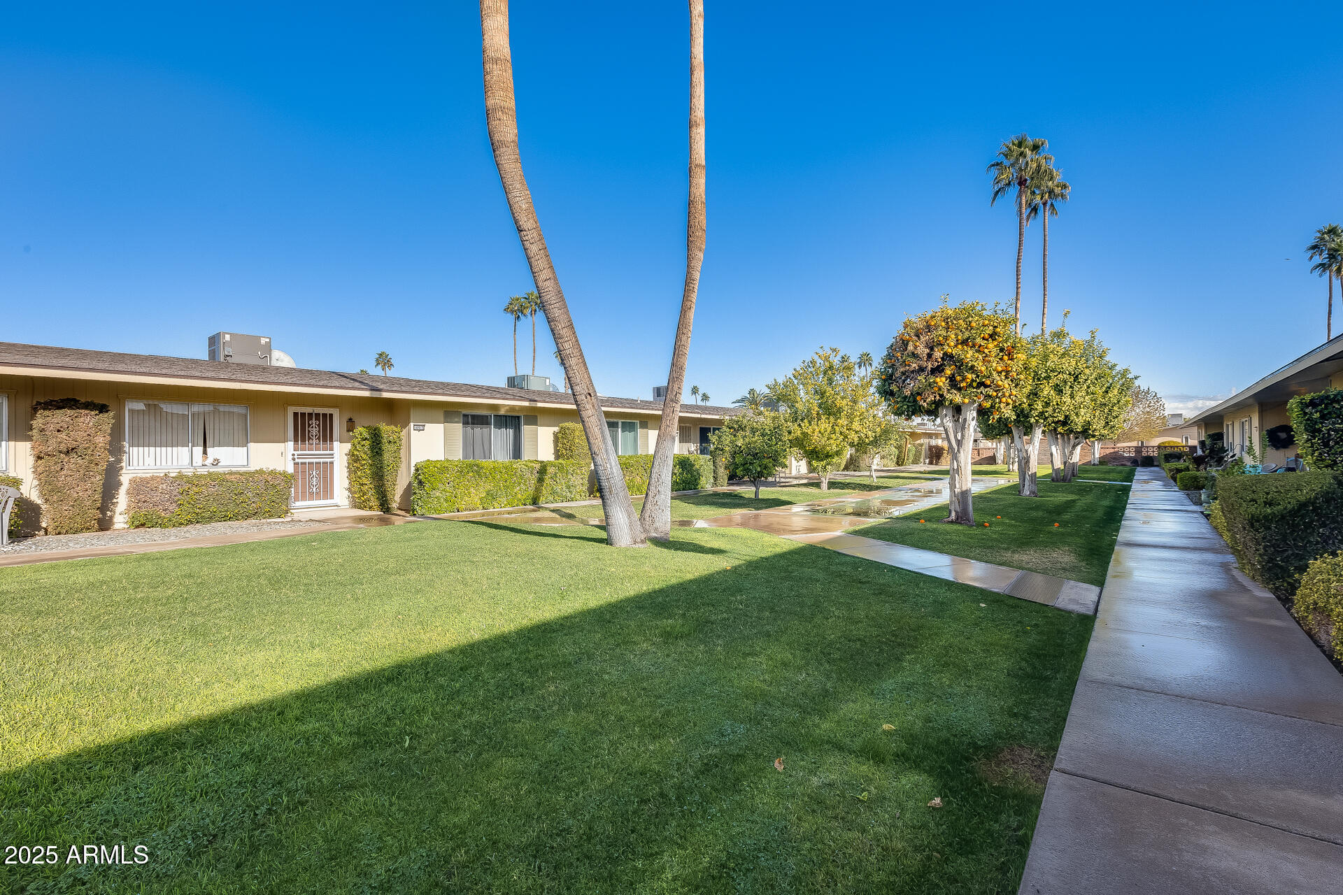 10909 W SANTA FE Drive