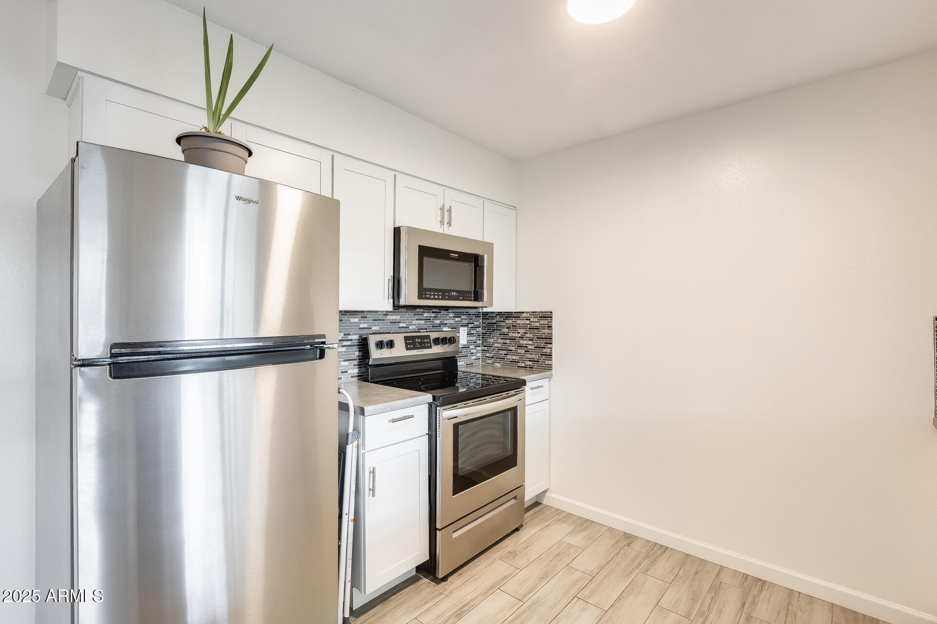 10909 W SANTA FE Drive