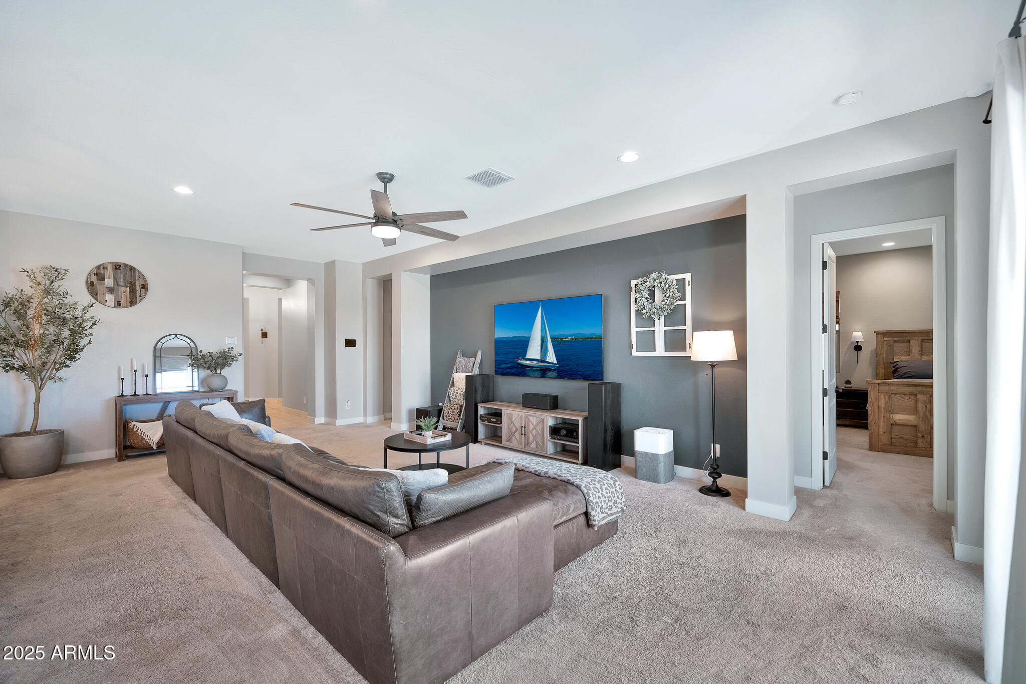 18394 W LUPINE Avenue