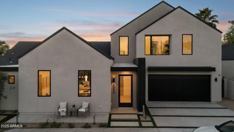 Photo of 6330 N 10th Drive, Phoenix, AZ 85013 (MLS # 6955604)