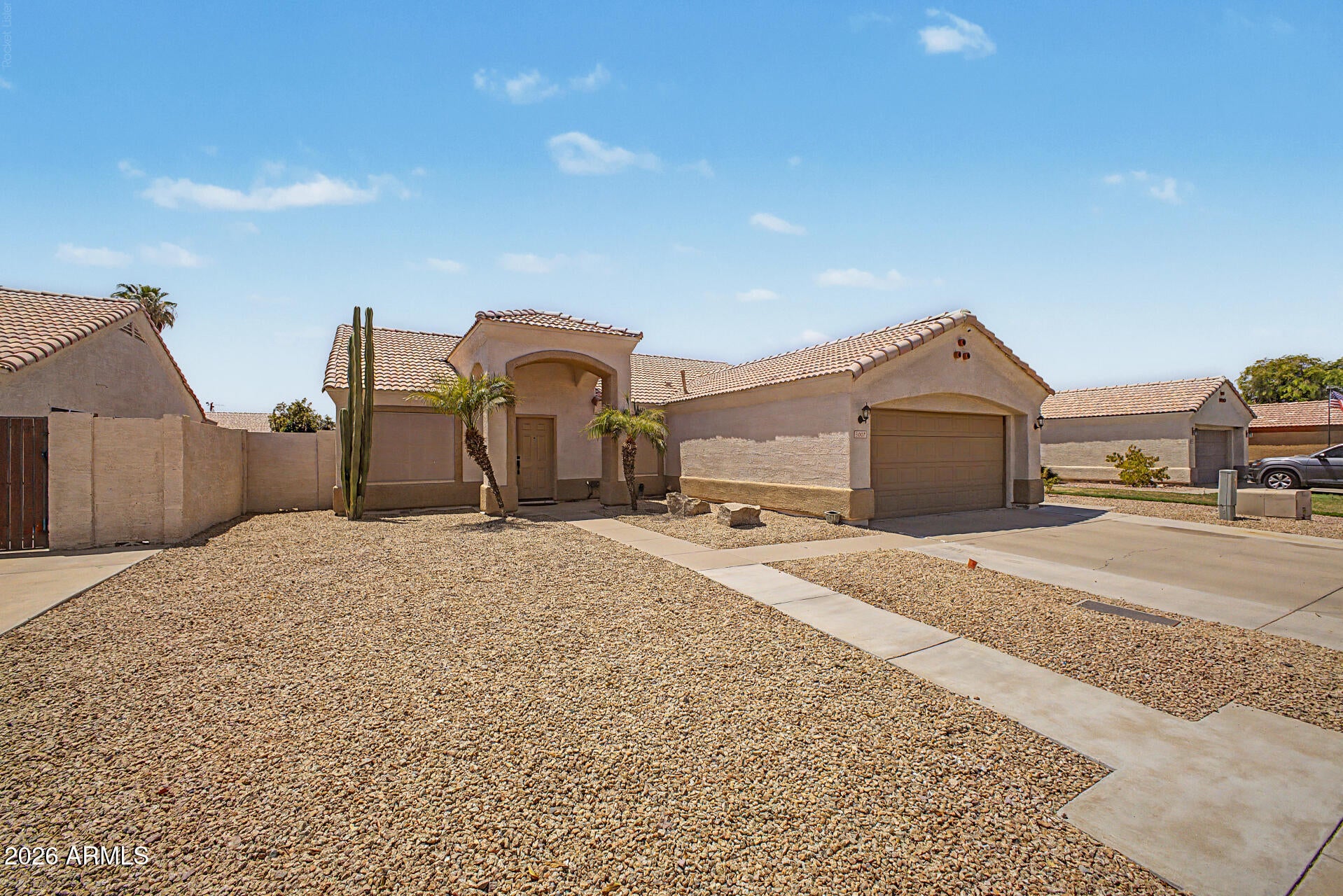 5007 W DAVIS Road