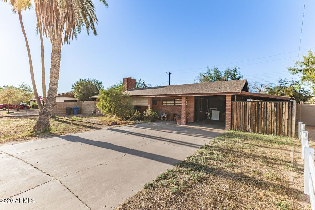 Photo of 1032 W 6th Place, Mesa, AZ 85201 (MLS # 7001998)