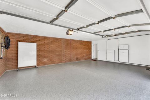 listing image 104