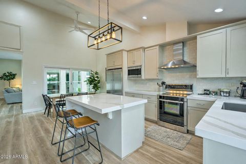 Photo of 7833 E Foxmore Lane, Scottsdale, AZ 85258 (MLS # 7031070)