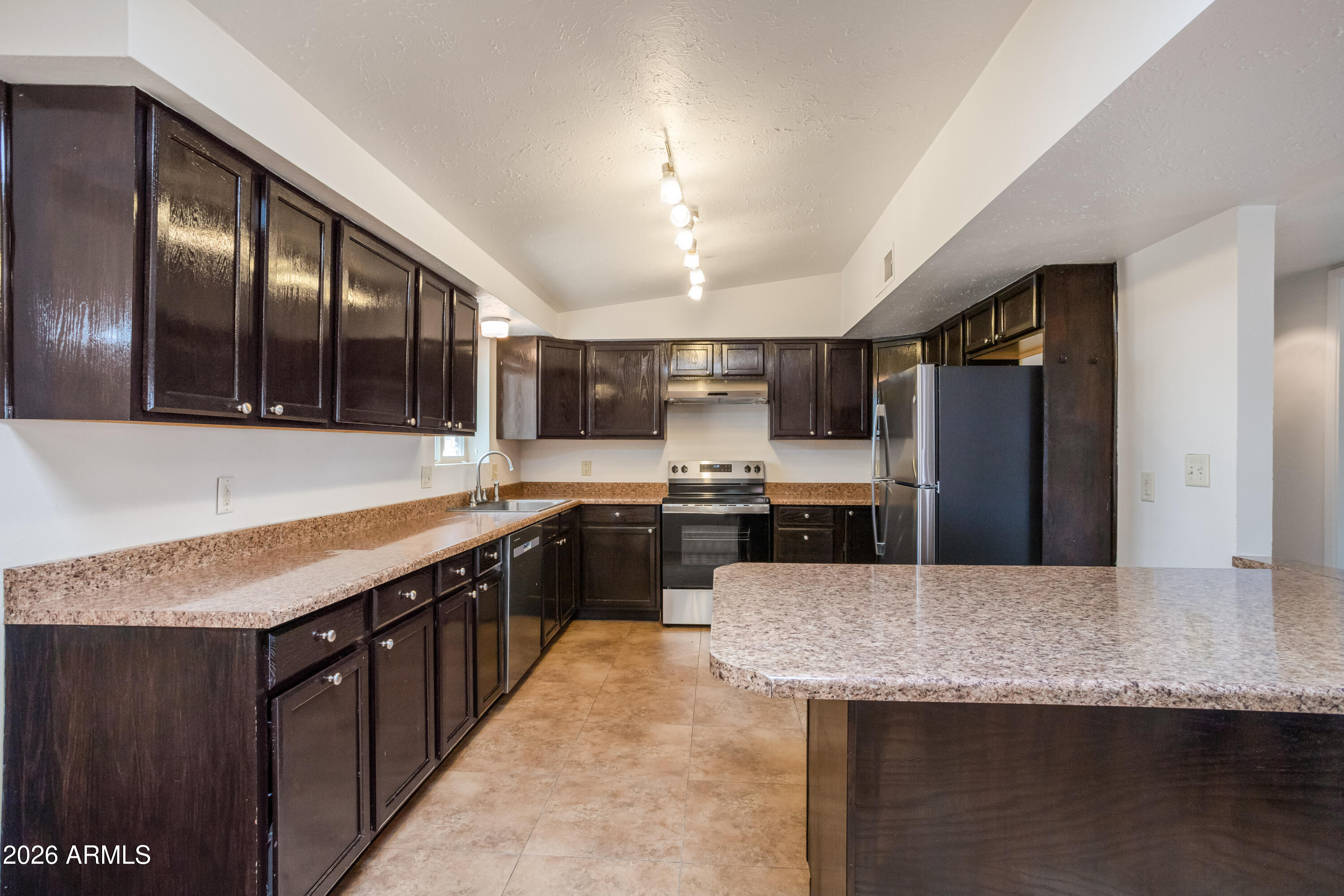 BELLA VISTA ESTATES 3 - Residential
