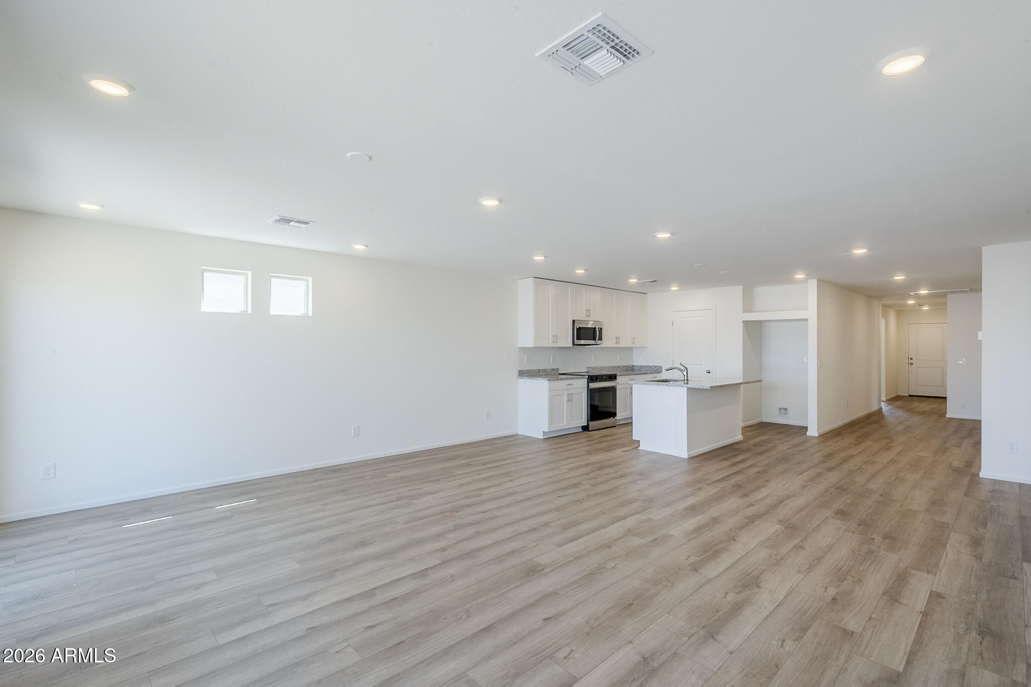 1362 W AZTEC Drive