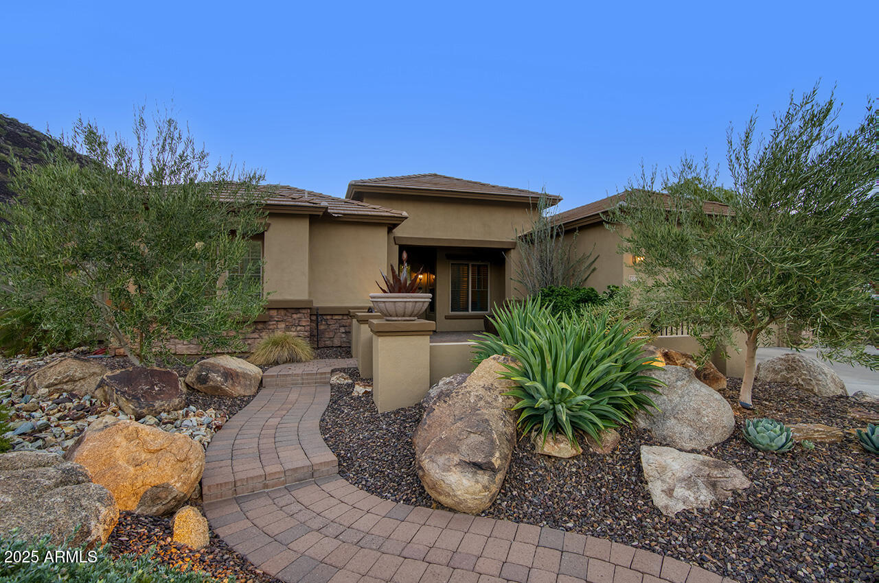 5530 W YEARLING Road