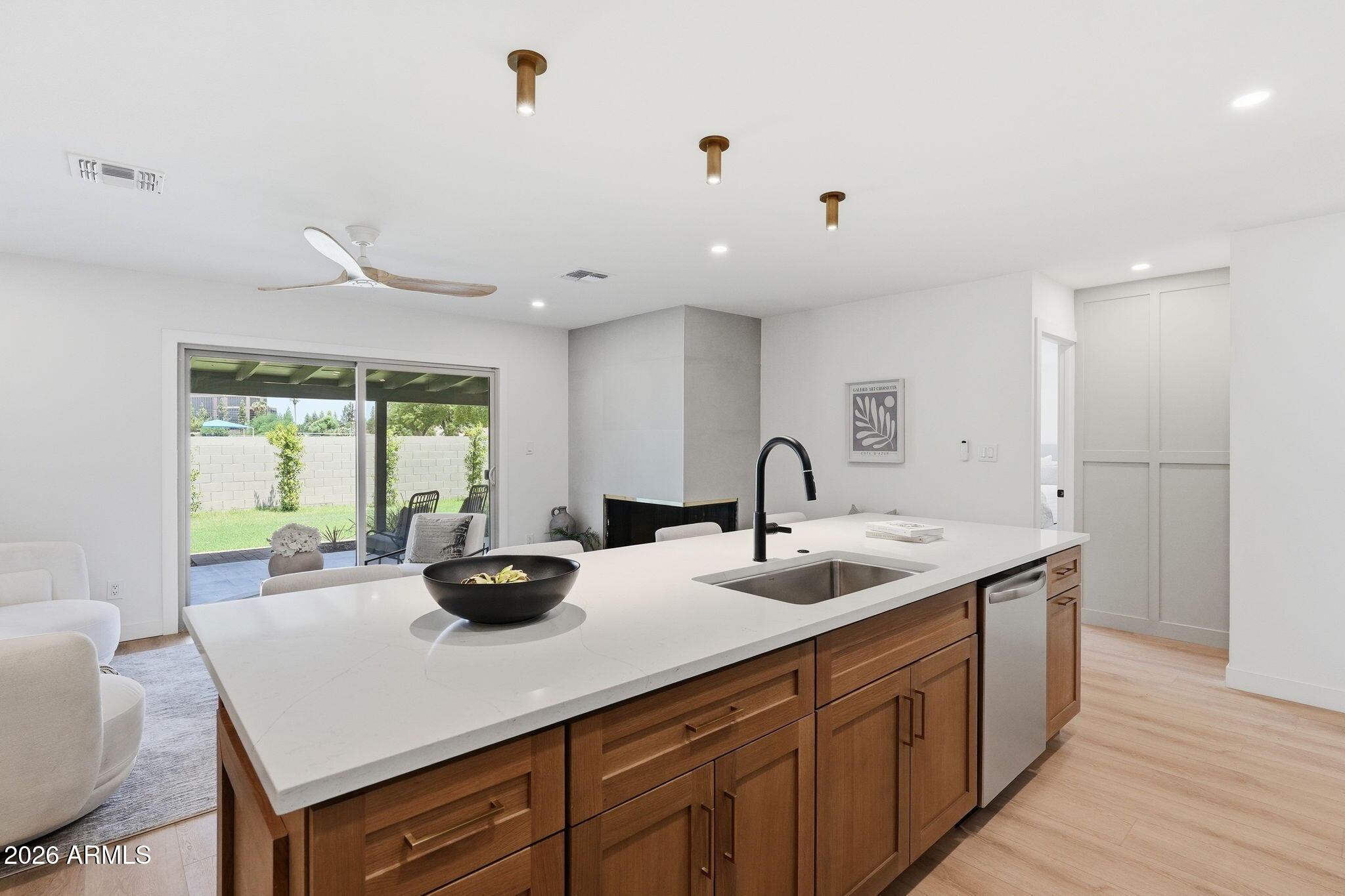 1318 E LA JOLLA Drive