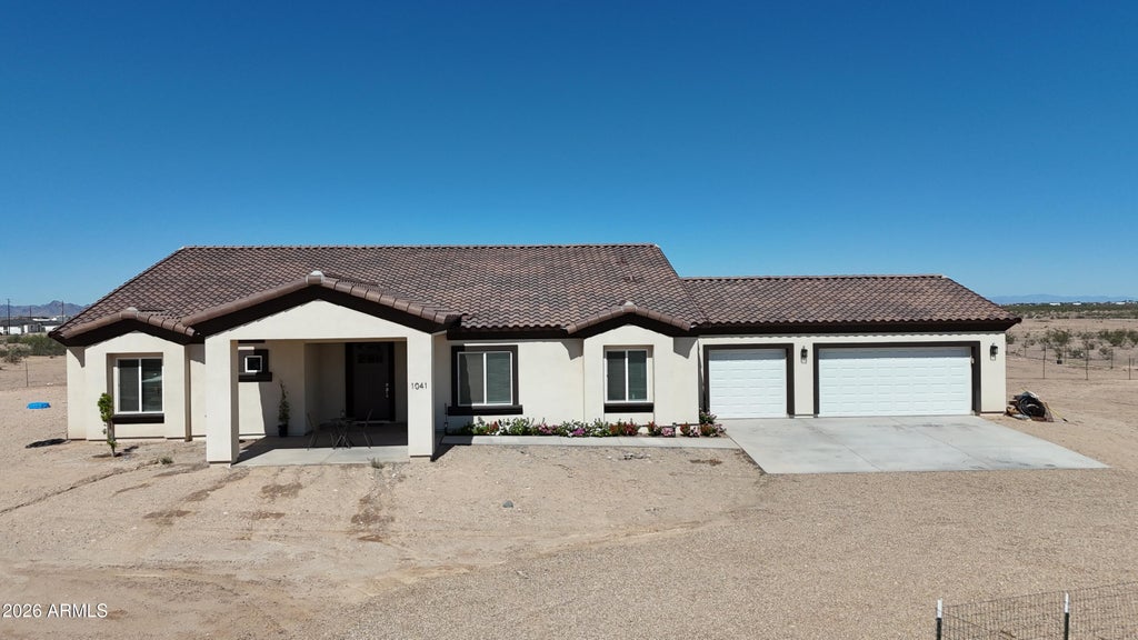 Photo of 1041 N 371st Lane, Tonopah, AZ 85354 (MLS # 7093029)