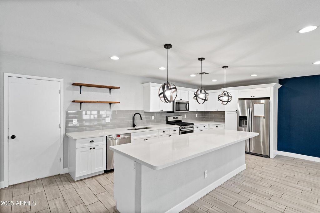 Photo of 2226 S Kachina Drive, Tempe, AZ 85282 (MLS # 6964116)