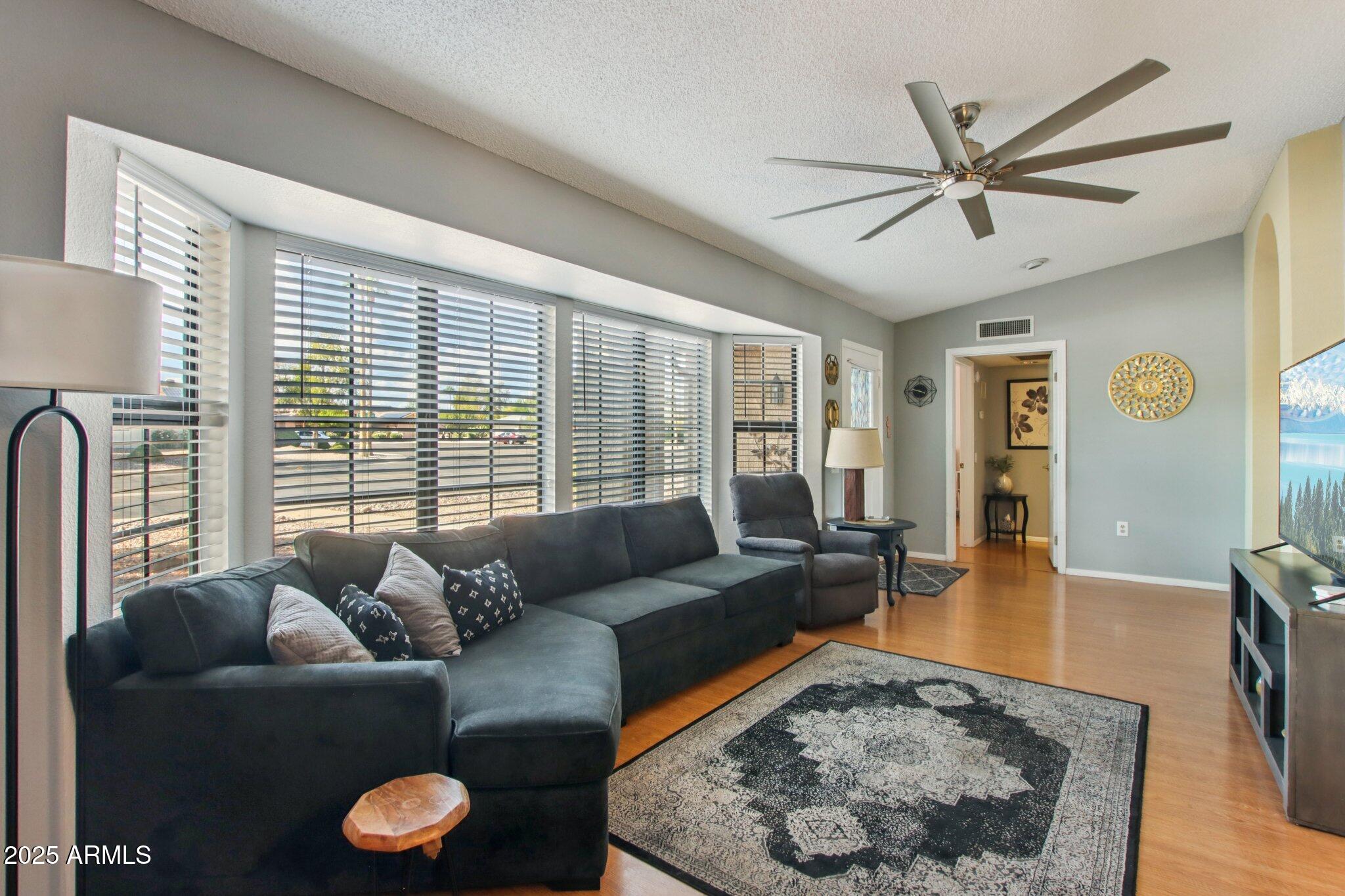 13635 W MEEKER Boulevard