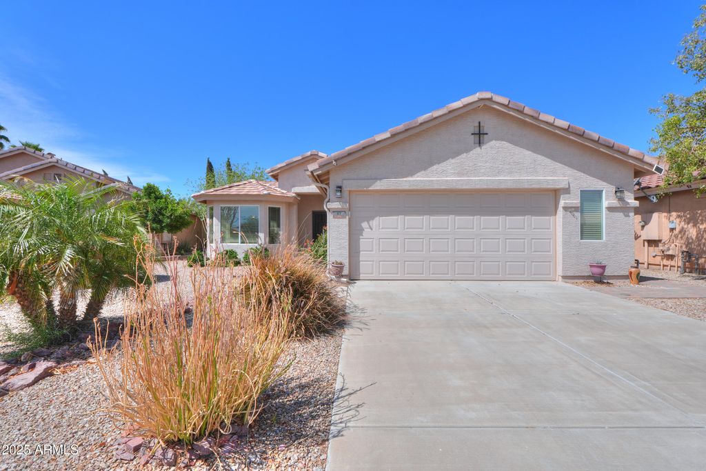 Photo of 67 N Montoro Lane, Casa Grande, AZ 85194 (MLS # 6855323)