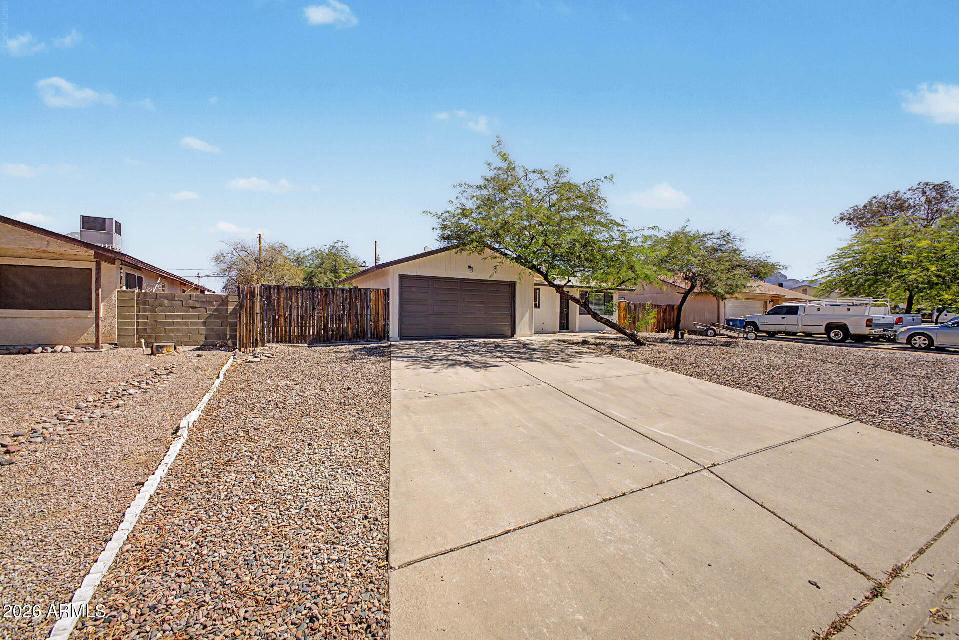 562 E HONDO Avenue
