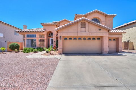 Property photo of 821 W Rawhide Avenue, Gilbert, AZ 85233