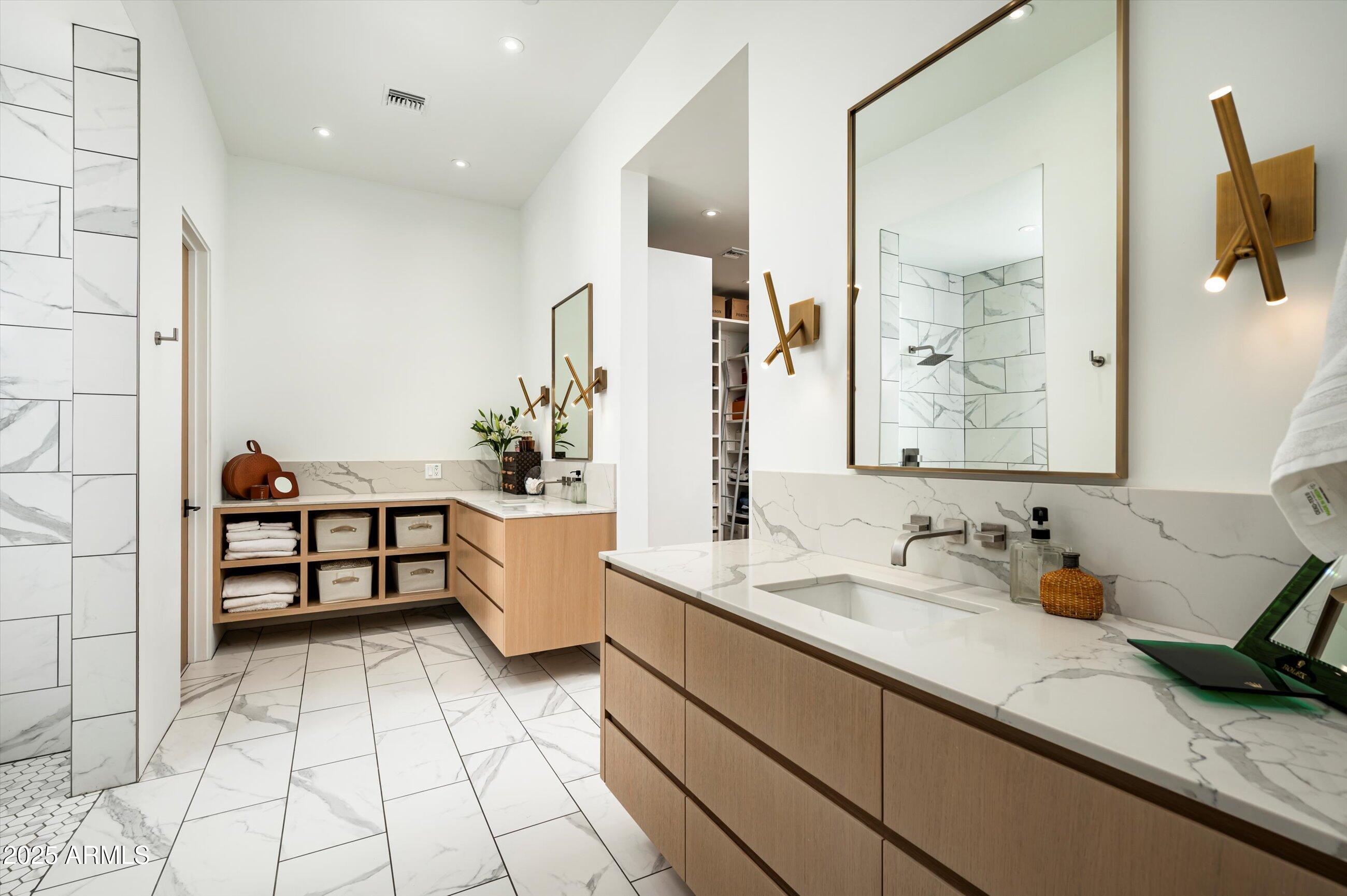 Scottsdale, Arizona 85255, United States, 4 Bedrooms Bedrooms, ,5 BathroomsBathrooms,Residential,Active,137461